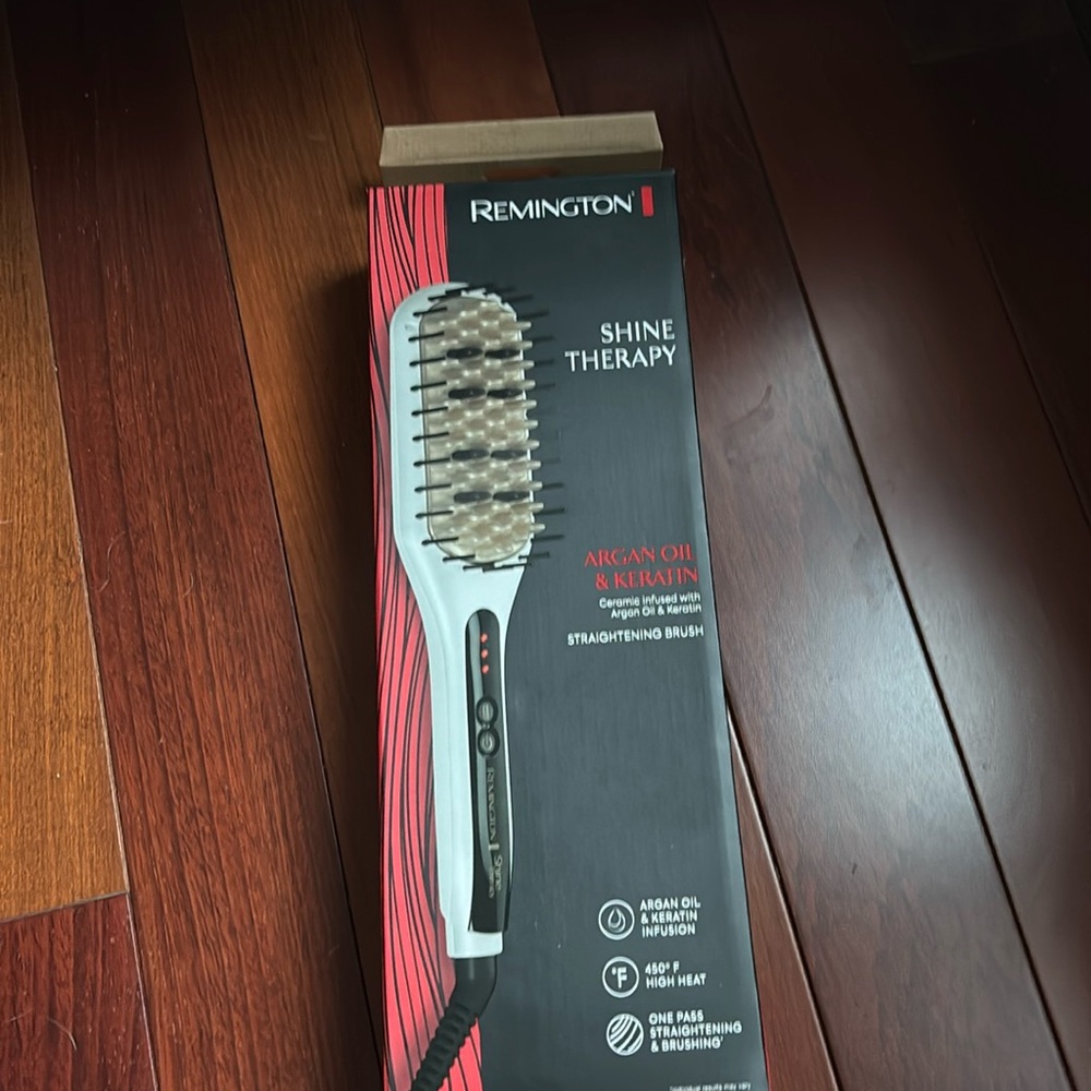 Remington shine therapy straightener brush